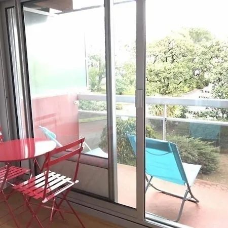 Ferdea : Studio Coquet Avec Terrasse Et Piscine * بياريتز